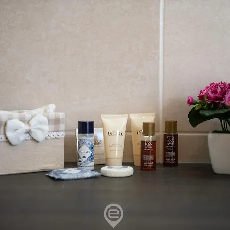 Estay - Monica -