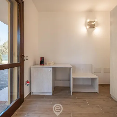 Monica - 3* Iglesias