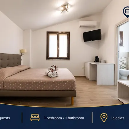 Estay - Monica - 3*